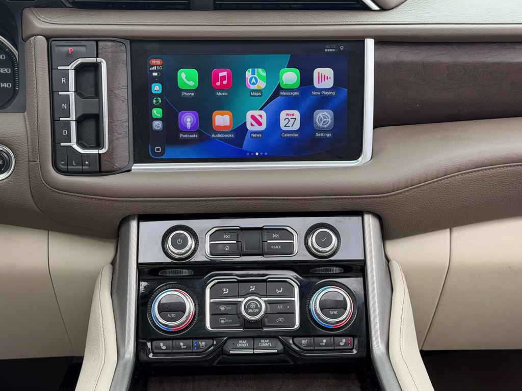 2021 White Frost Tricoat GMC Yukon Denali RWD SUV