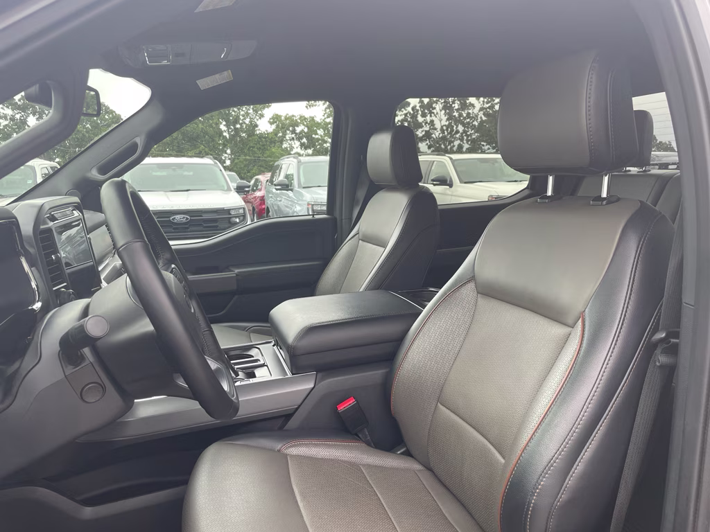 2024 Carbonized Gray Metallic Ford F-150 LARIAT 4X4 Truck