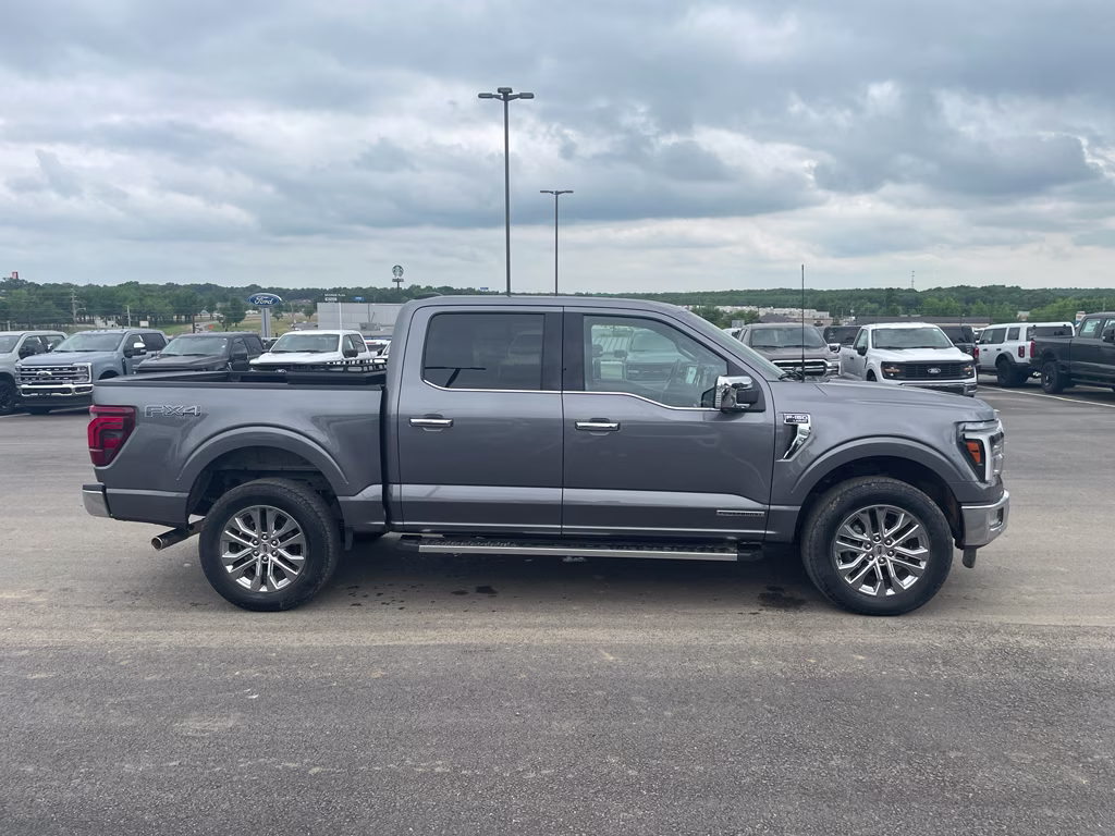 2024 Carbonized Gray Metallic Ford F-150 LARIAT 4X4 Truck