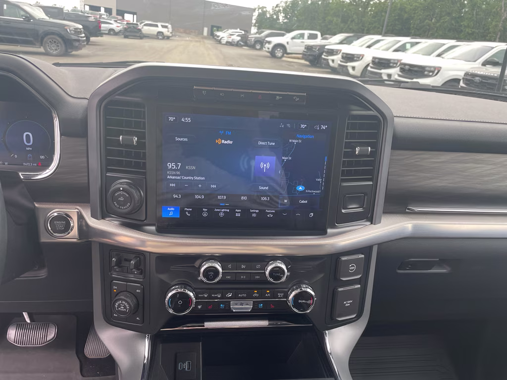 2024 Carbonized Gray Metallic Ford F-150 LARIAT 4X4 Truck