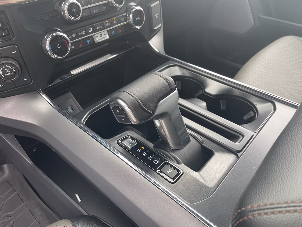2024 Carbonized Gray Metallic Ford F-150 LARIAT 4X4 Truck