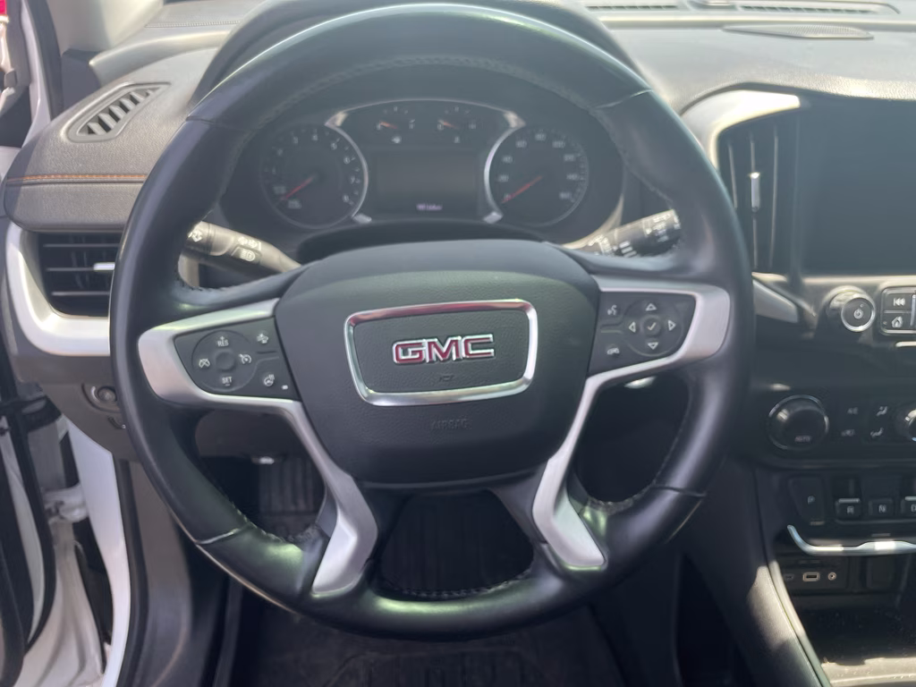 2021 Summit White GMC Terrain SLT FWD SUV
