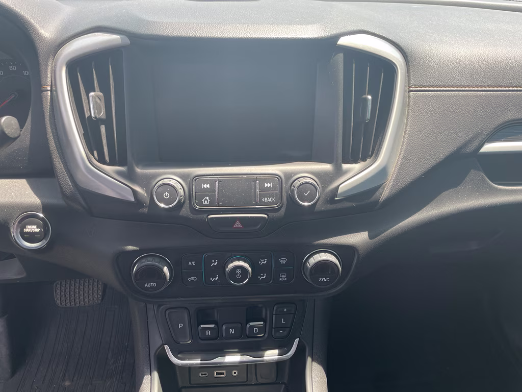 2021 Summit White GMC Terrain SLT FWD SUV