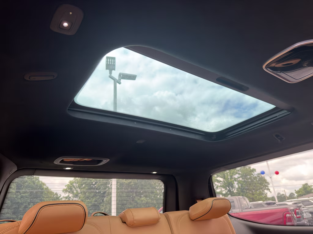 2022 Jeep Grand Wagoneer Series III 4X4 SUV
