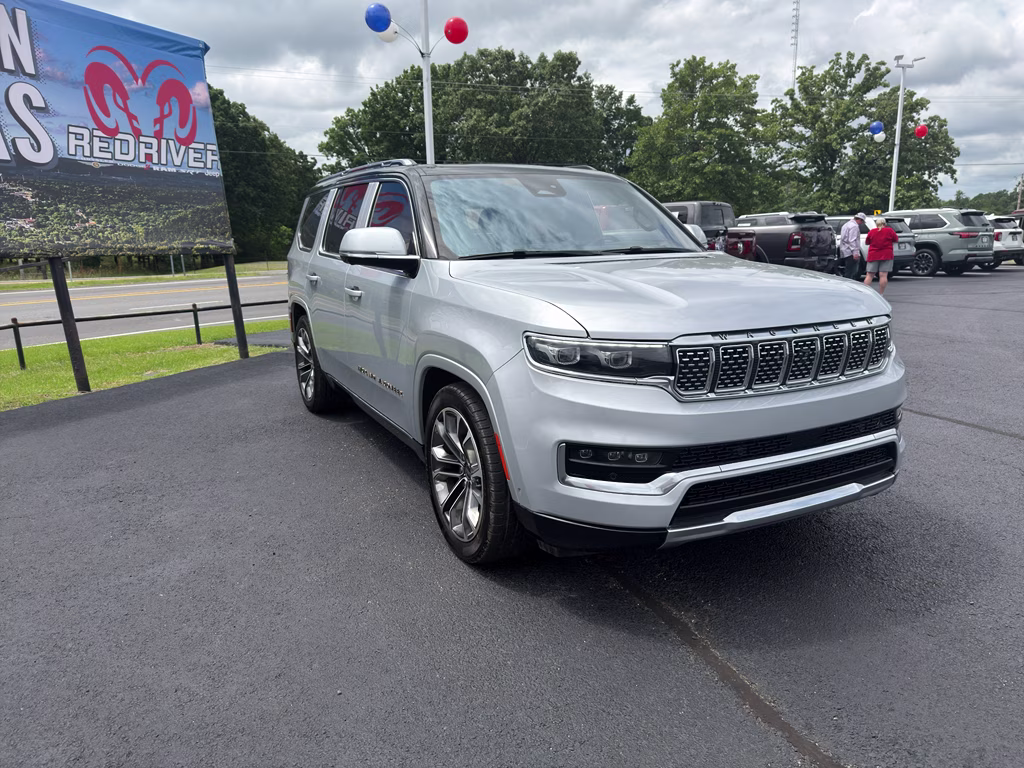 2022 Jeep Grand Wagoneer Series III 4X4 SUV