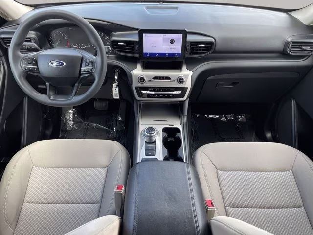 2021 Oxford White Ford Explorer Base RWD SUV
