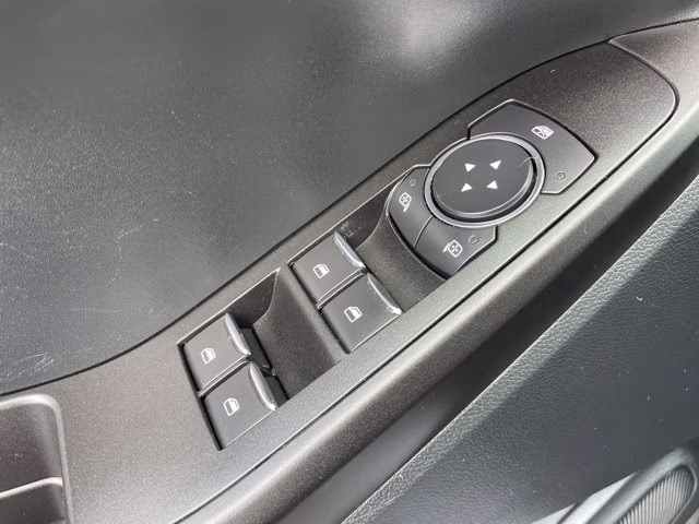 2021 Oxford White Ford Explorer Base RWD SUV