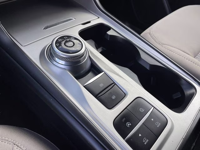 2021 Oxford White Ford Explorer Base RWD SUV