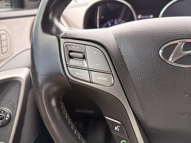 2017 Monaco White Hyundai Santa Fe SE Ultimate FWD SUV