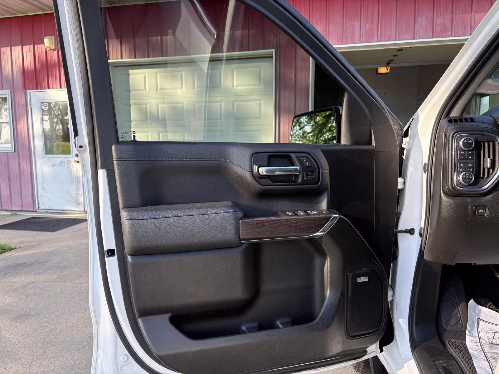 2020 White Frost Tricoat GMC Sierra 1500 Denali 4X4 Truck