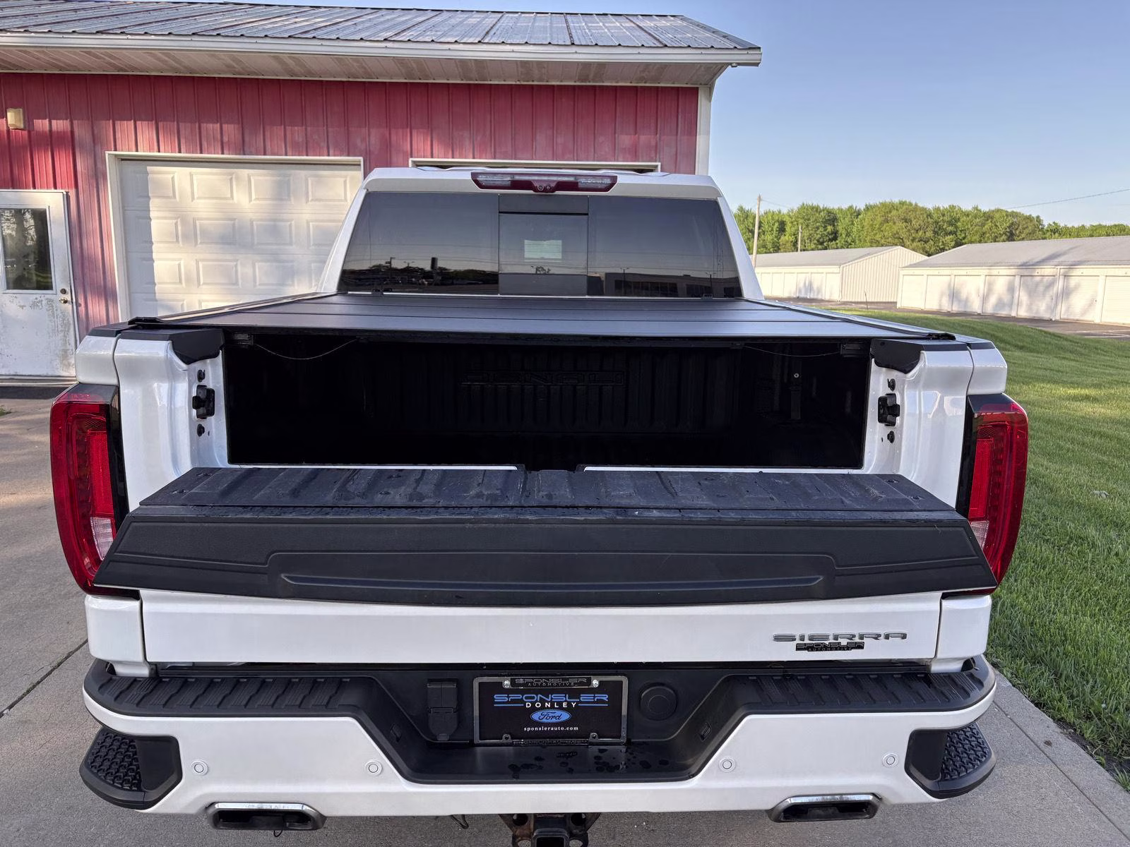 2020 White Frost Tricoat GMC Sierra 1500 Denali 4X4 Truck