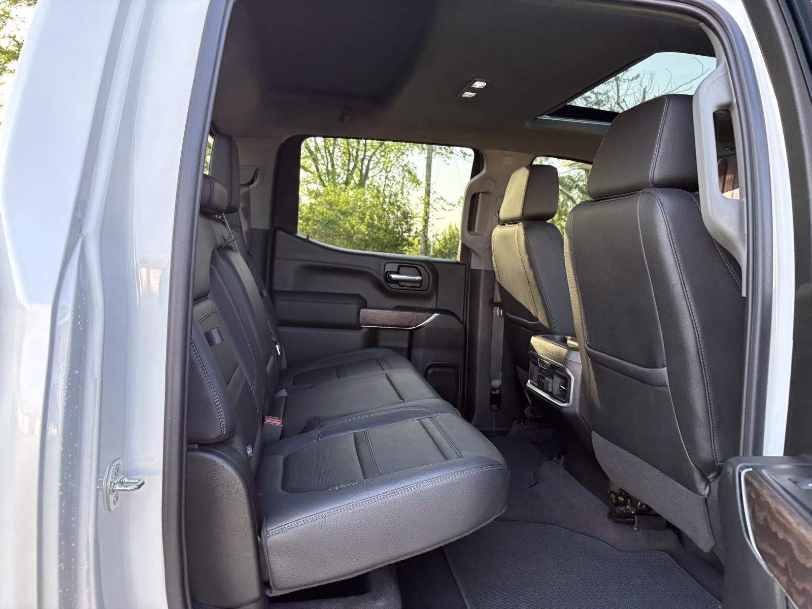 2020 White Frost Tricoat GMC Sierra 1500 Denali 4X4 Truck
