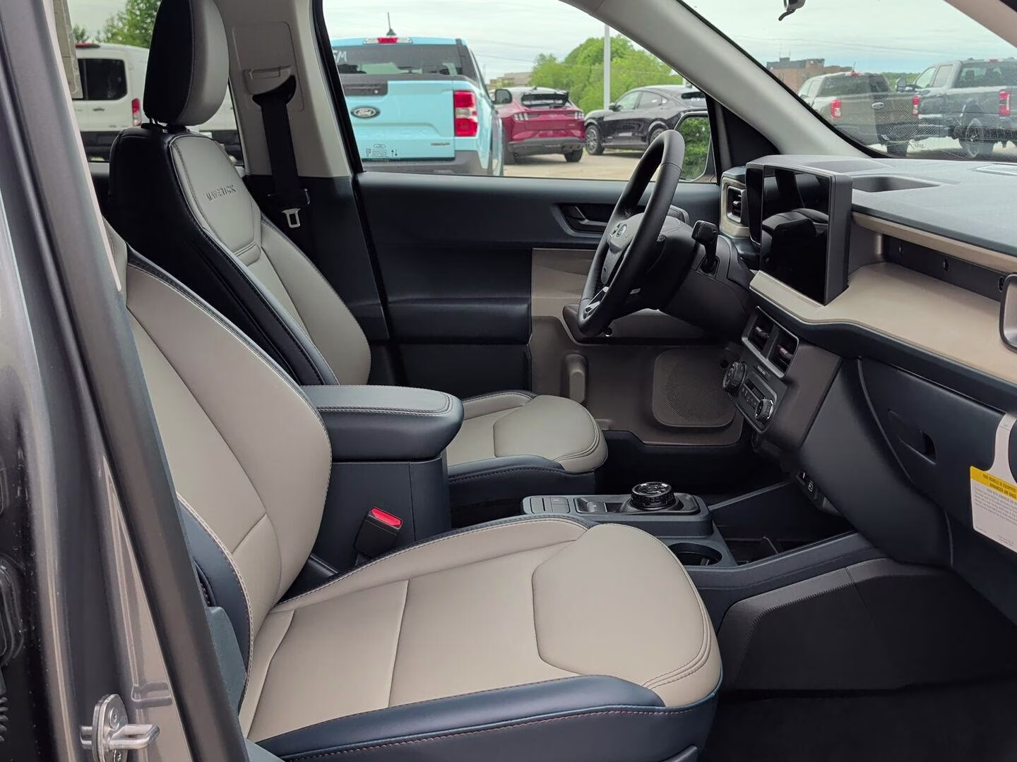 2026 Carbonized Gray Metallic Ford Maverick LARIAT AWD Truck