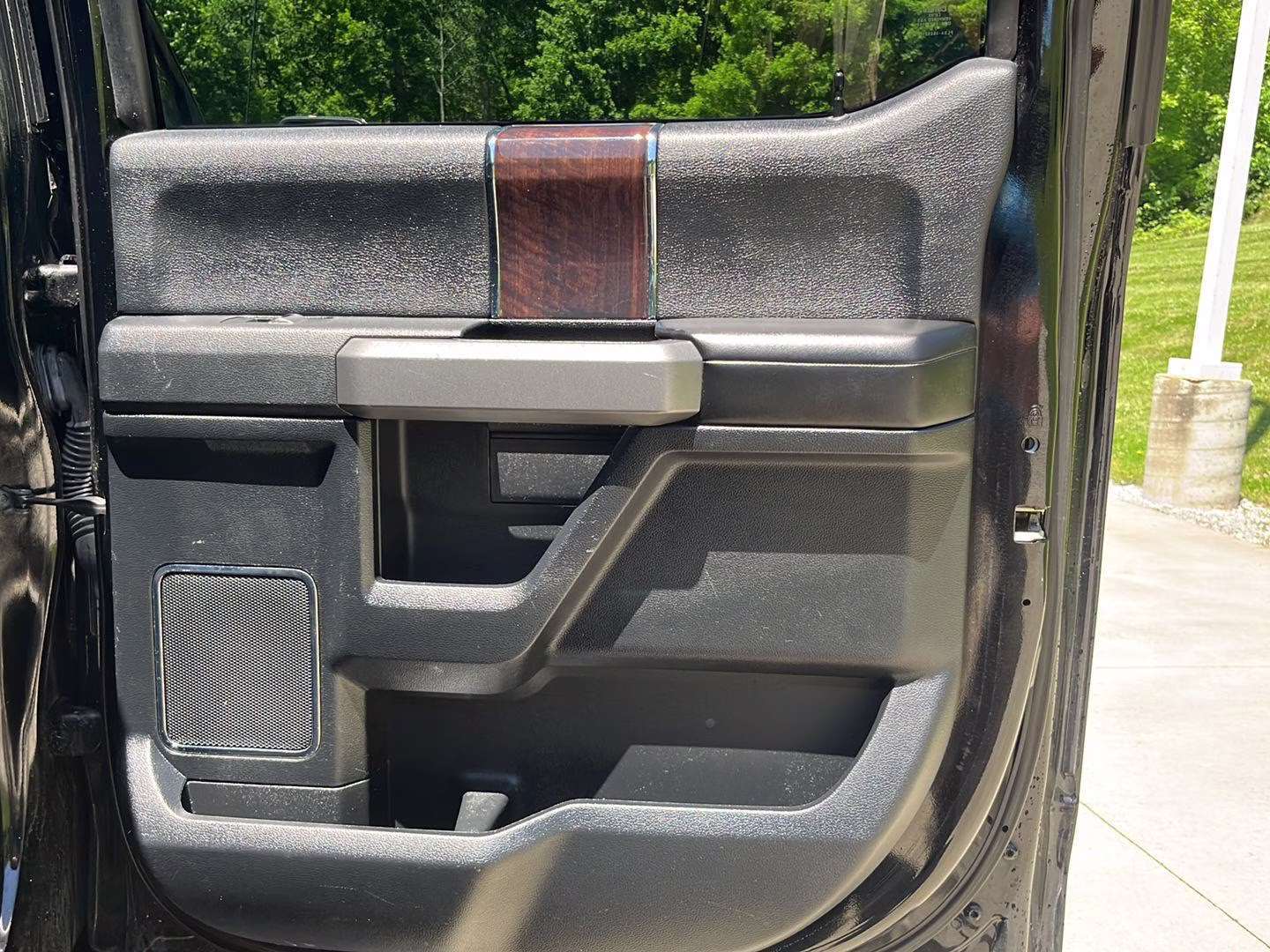 2017 Shadow Black Ford F-150 Platinum 4X4 Truck
