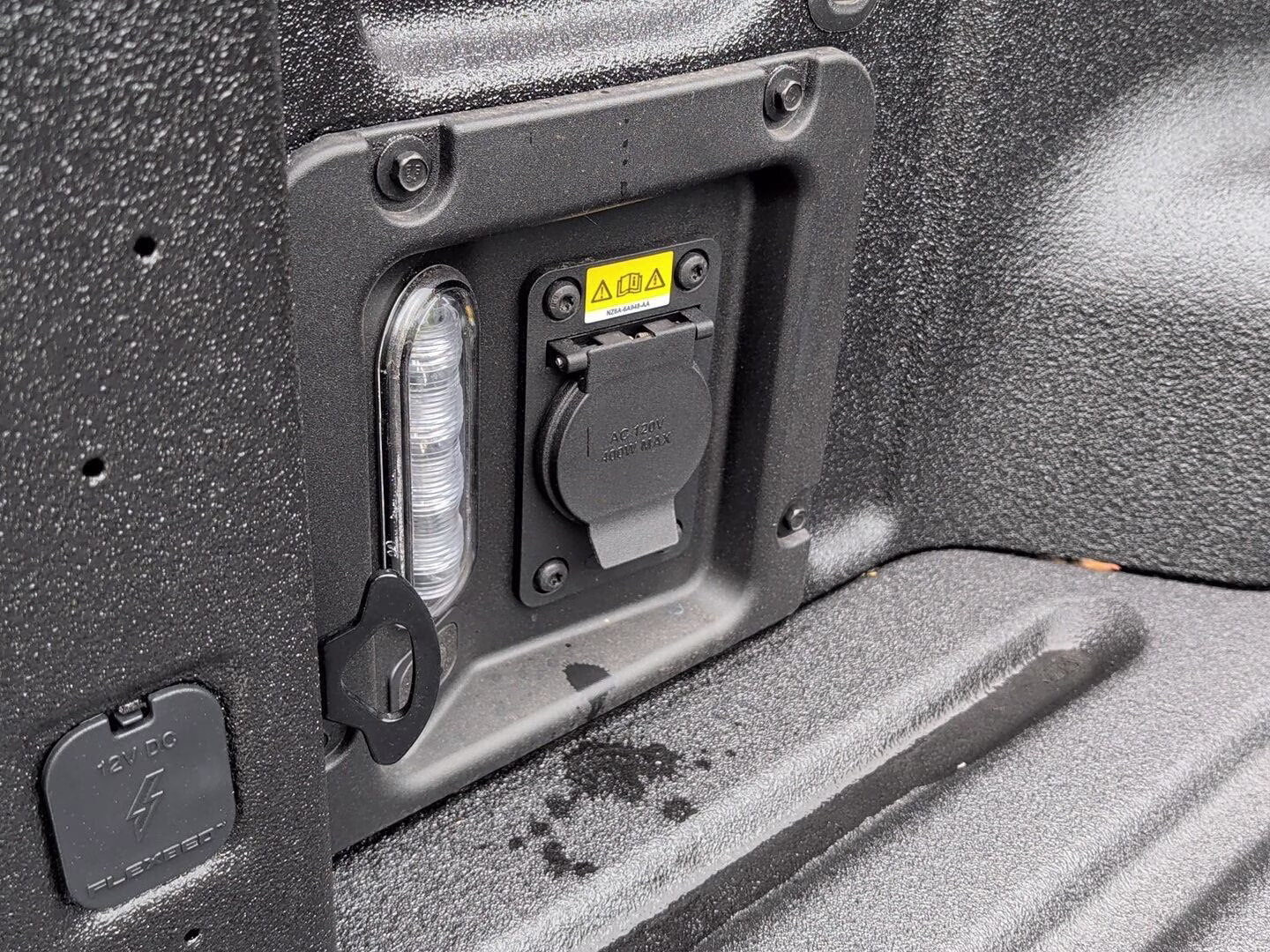 2026 Carbonized Gray Metallic Ford Maverick LARIAT AWD Truck