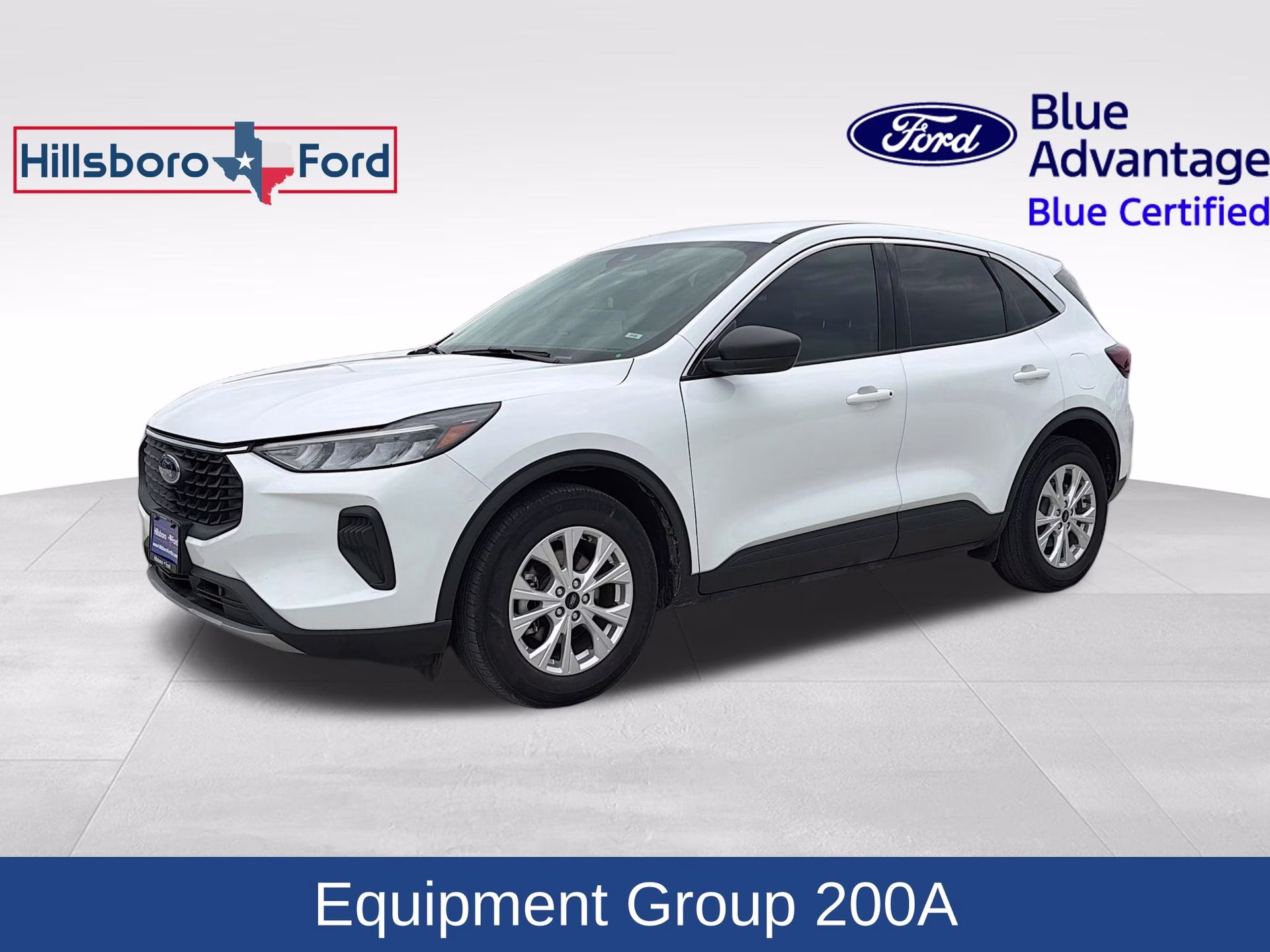 2024 Oxford White Ford Escape Active FWD SUV