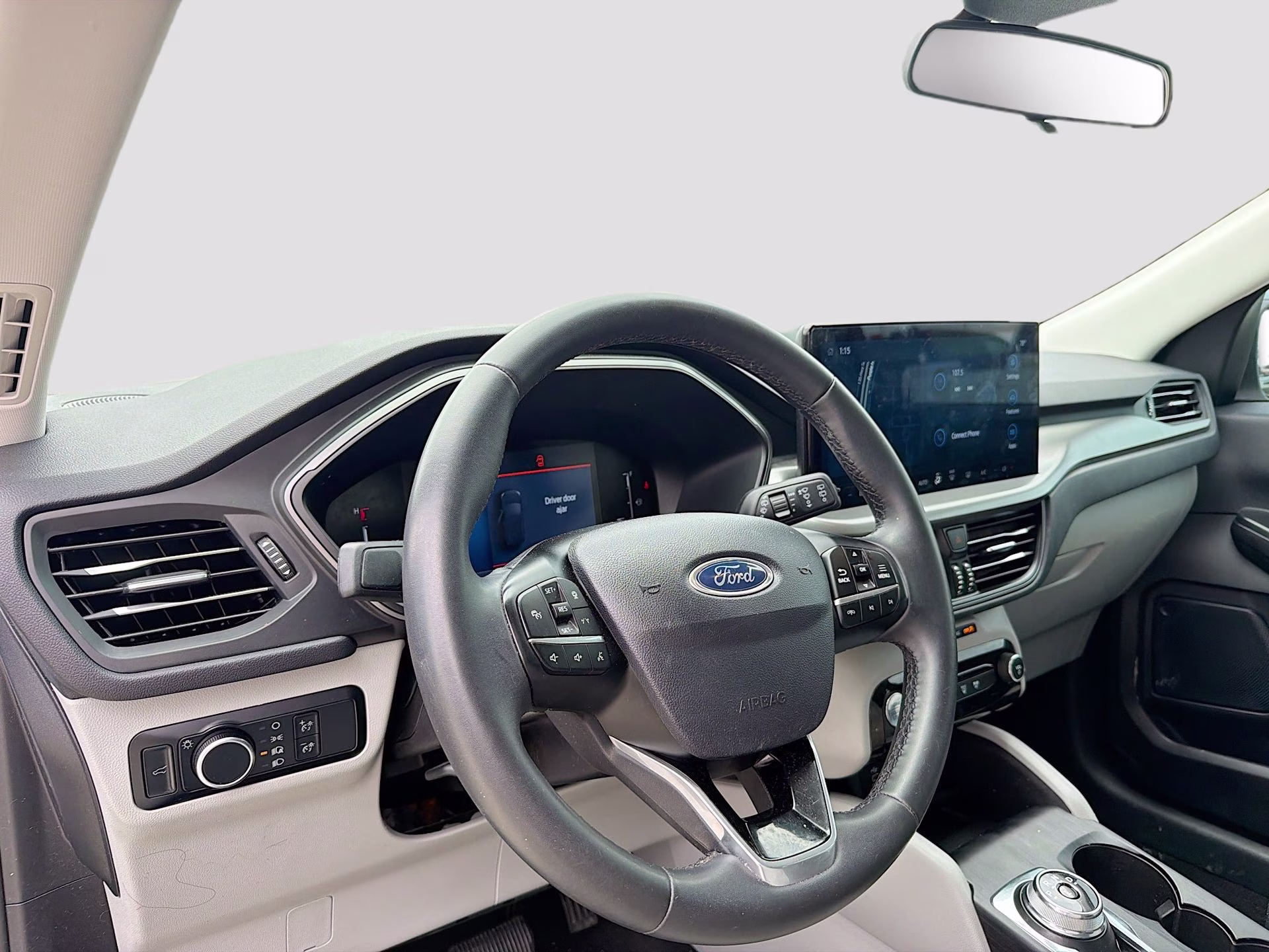 2024 Oxford White Ford Escape Active FWD SUV