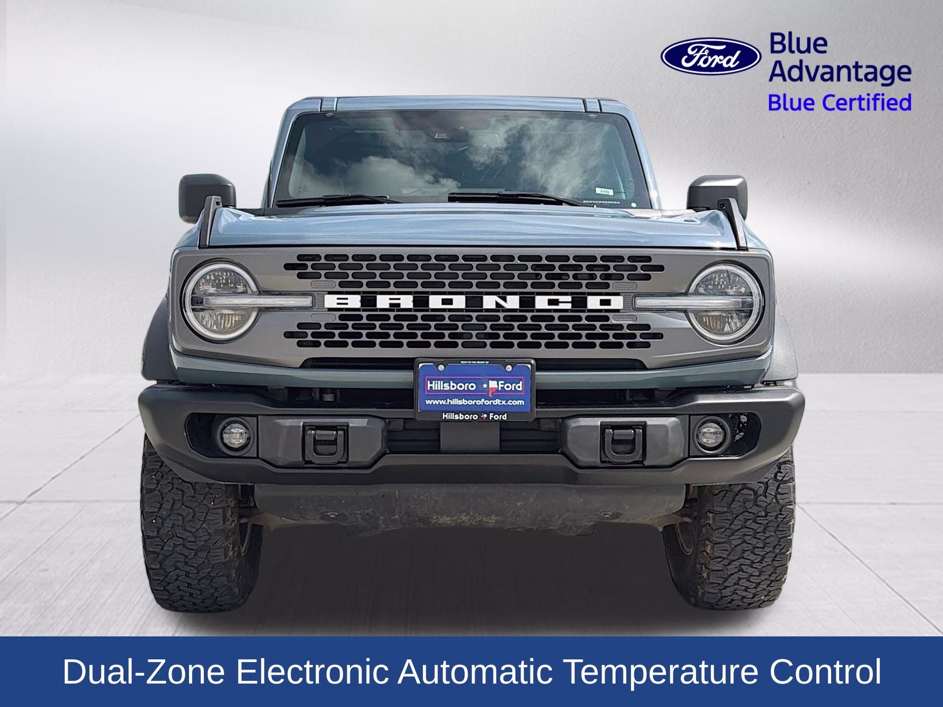 2025 Azure Gray Metallic Tri-Coat Ford Bronco Badlands 4X4 SUV
