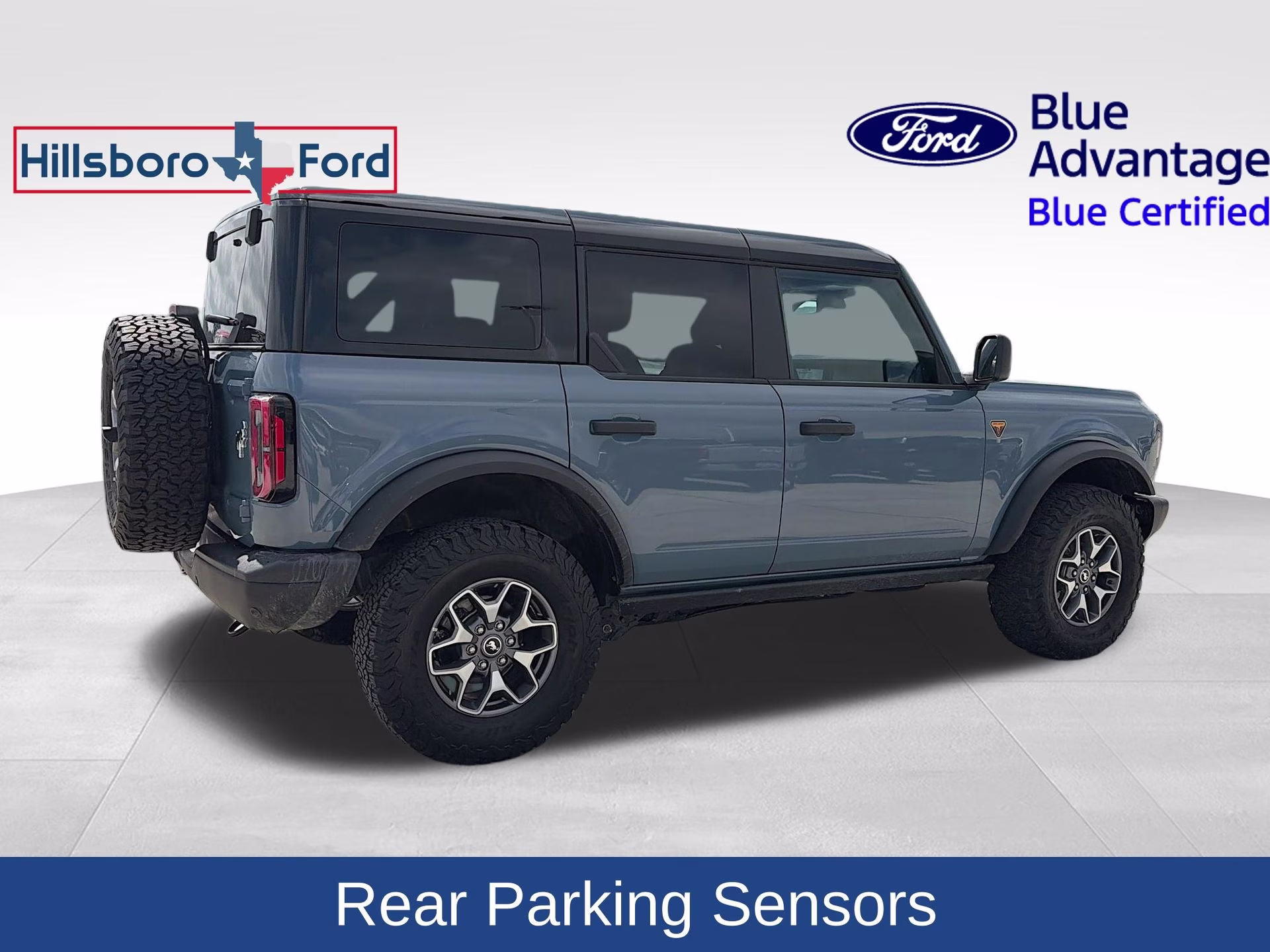 2025 Azure Gray Metallic Tri-Coat Ford Bronco Badlands 4X4 SUV