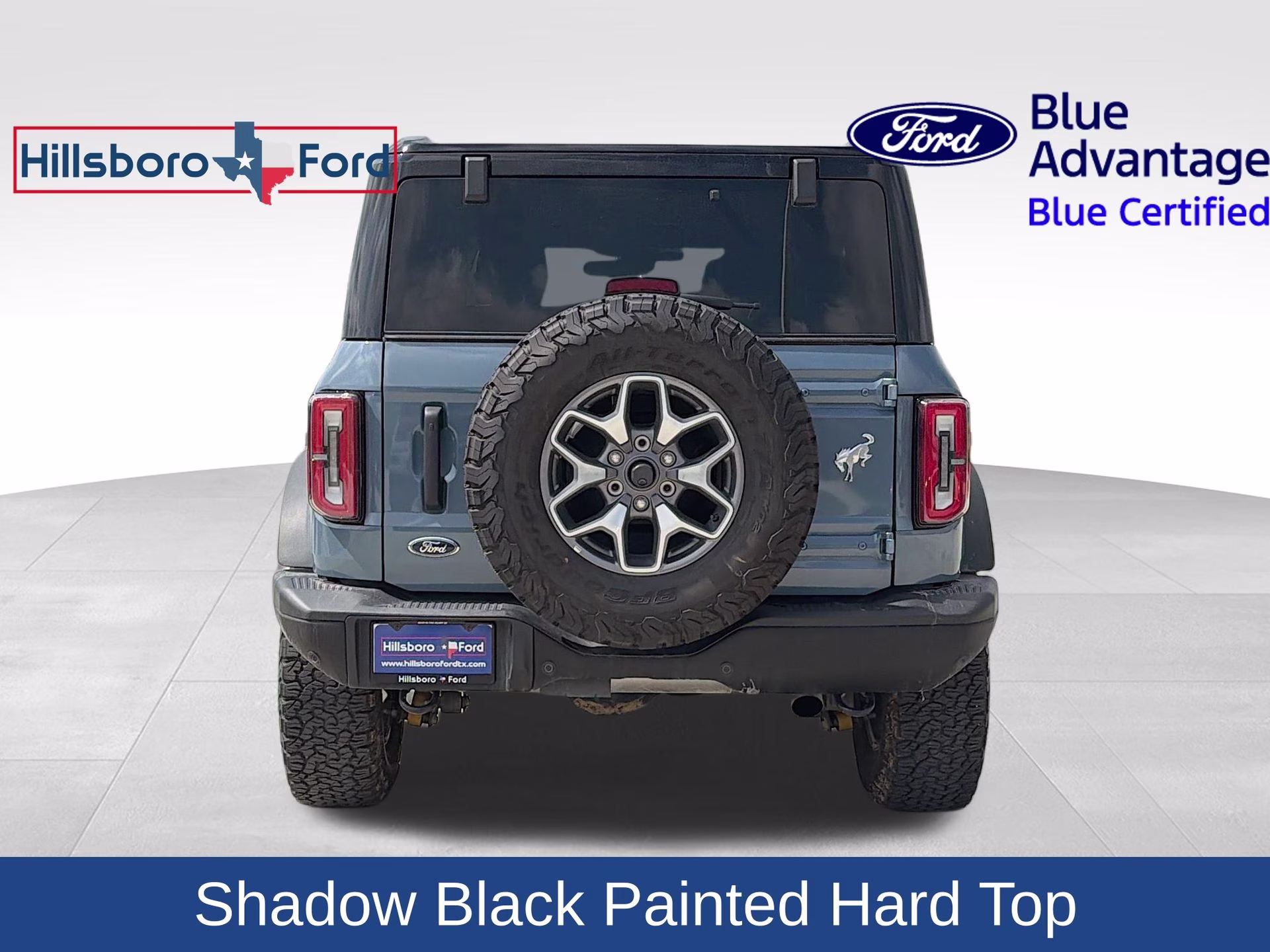 2025 Azure Gray Metallic Tri-Coat Ford Bronco Badlands 4X4 SUV
