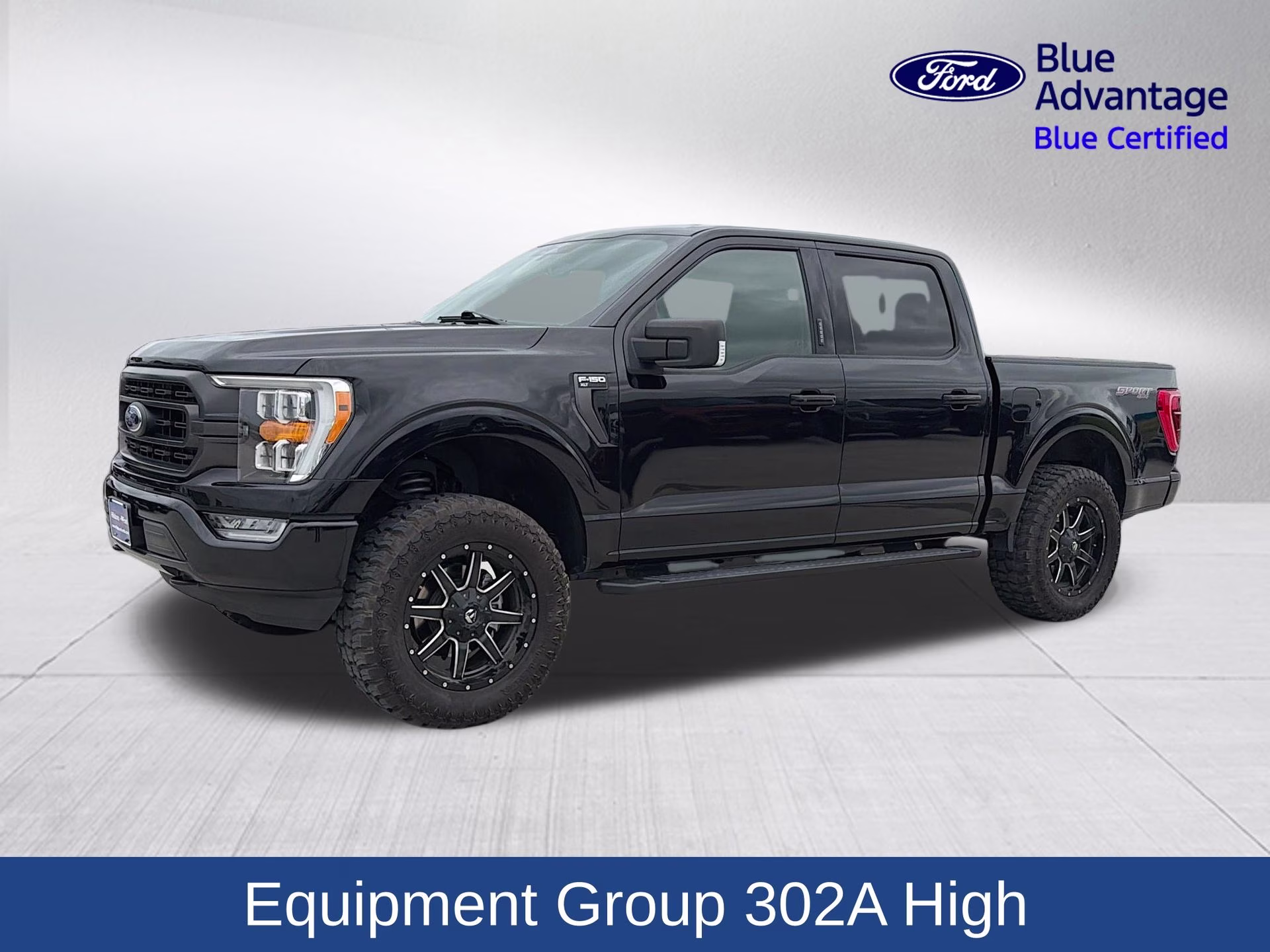 2023 Agate Black Metallic Ford F-150 XLT 4X4 Truck