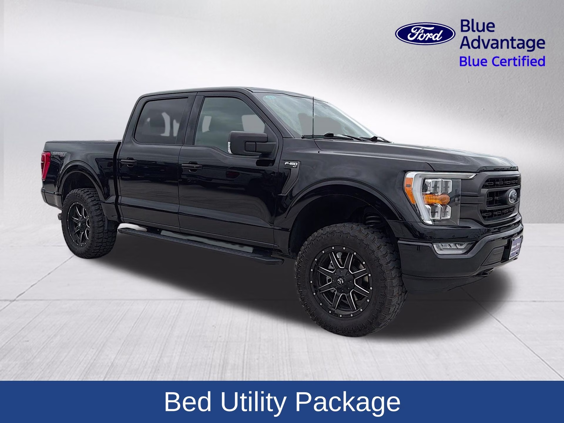2023 Agate Black Metallic Ford F-150 XLT 4X4 Truck
