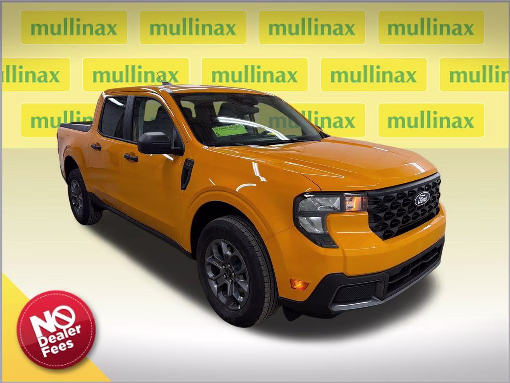 2026 ORANGE FURY TRI-COAT Ford Maverick XLT FWD Truck