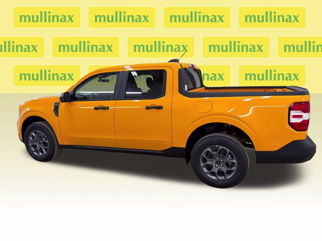 2026 ORANGE FURY TRI-COAT Ford Maverick XLT FWD Truck