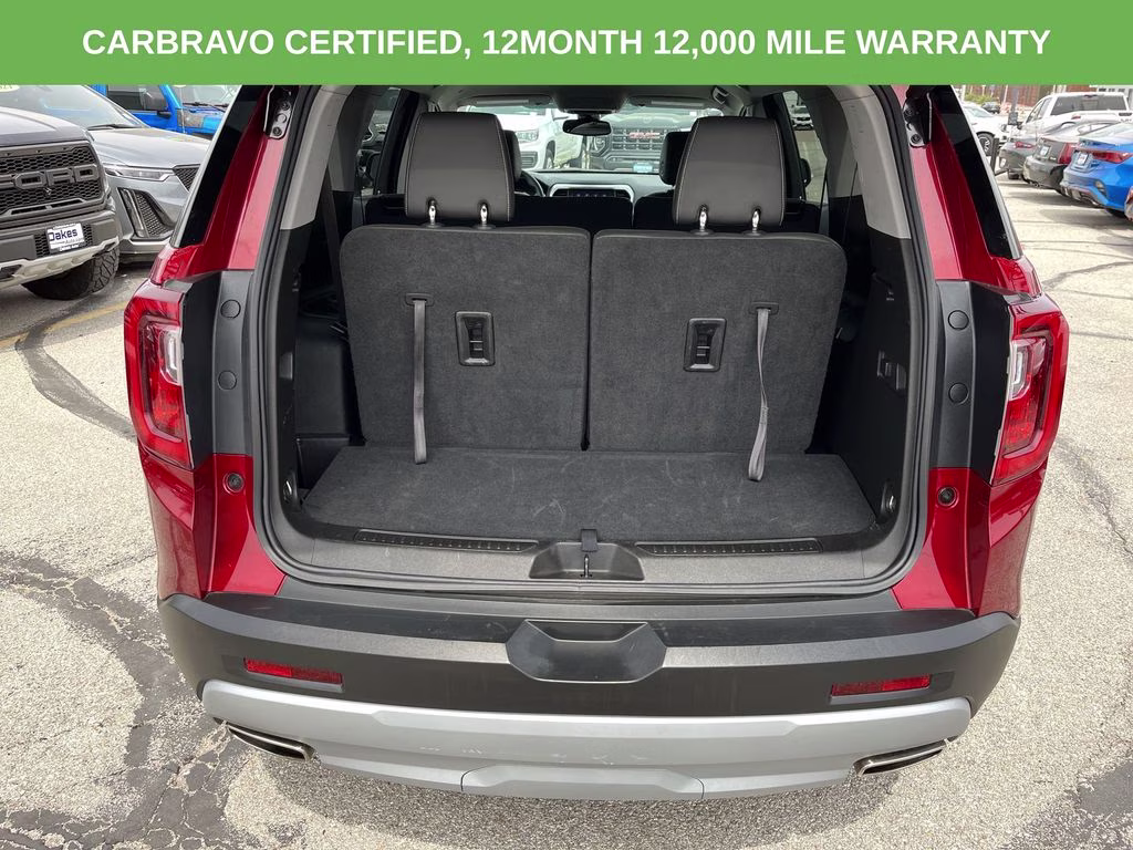 2023 Volcanic Red Tintcoat GMC Acadia SLT FWD SUV