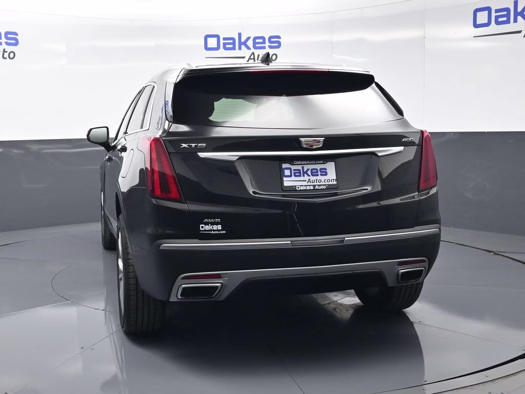 2024 Stellar Black Metallic Cadillac XT5 Premium Luxury AWD SUV