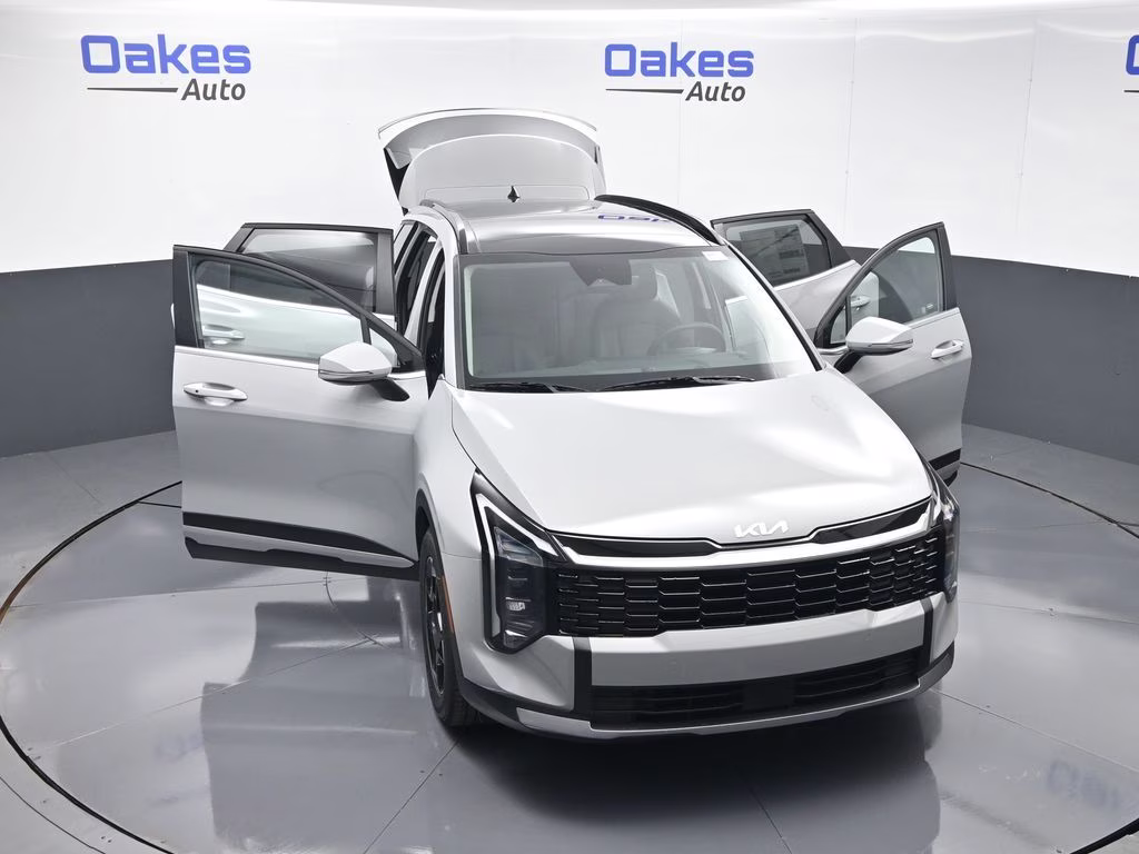 2026 Wolf Gray Kia Sportage EX FWD SUV