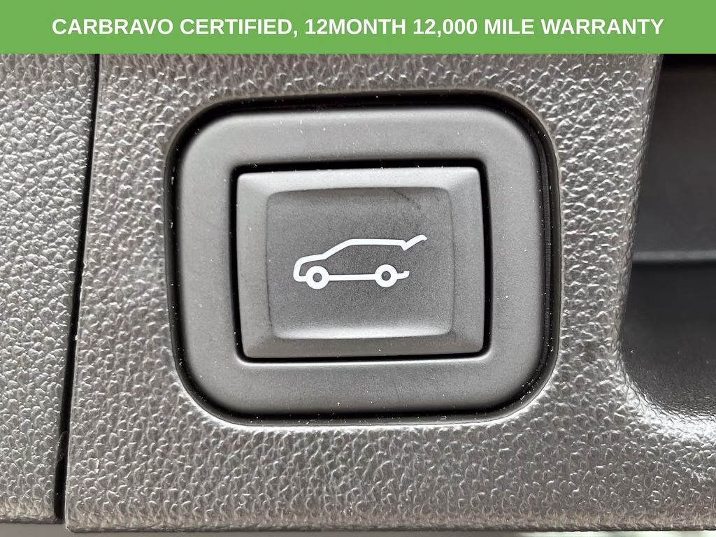 2023 Volcanic Red Tintcoat GMC Acadia SLT FWD SUV