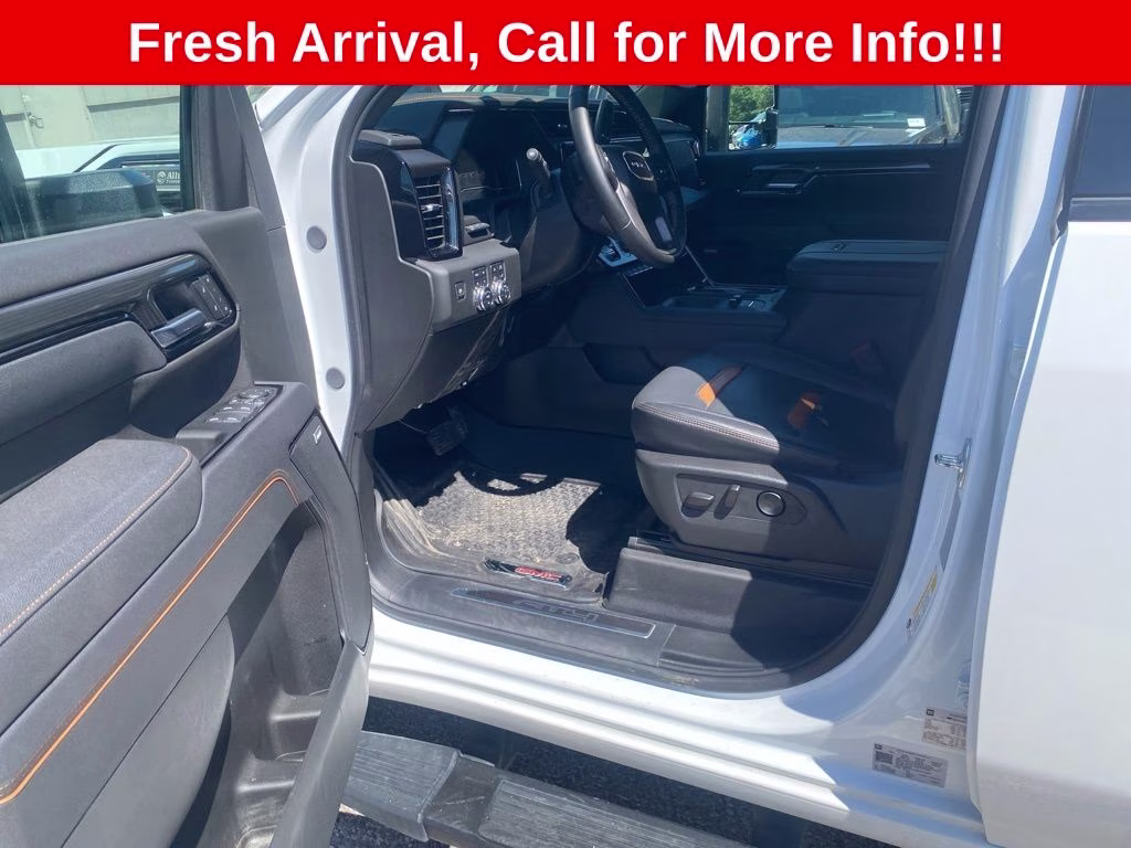 2025 Summit White GMC Sierra 2500HD AT4 4X4 Truck