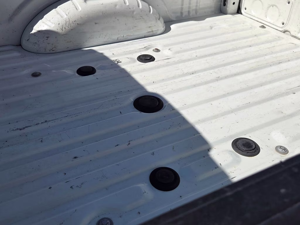 2024 White Ford Super Duty F-350 SRW Lariat 4X4 Truck