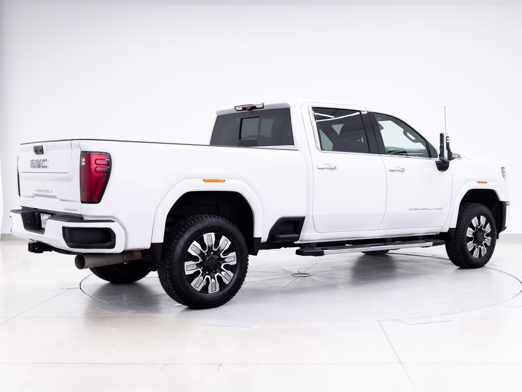 2024 Summit White GMC Sierra 3500HD Denali 4X4 Truck