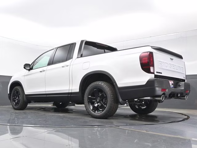 2026 Platinum White Pearl Honda Ridgeline Black Edition AWD Truck