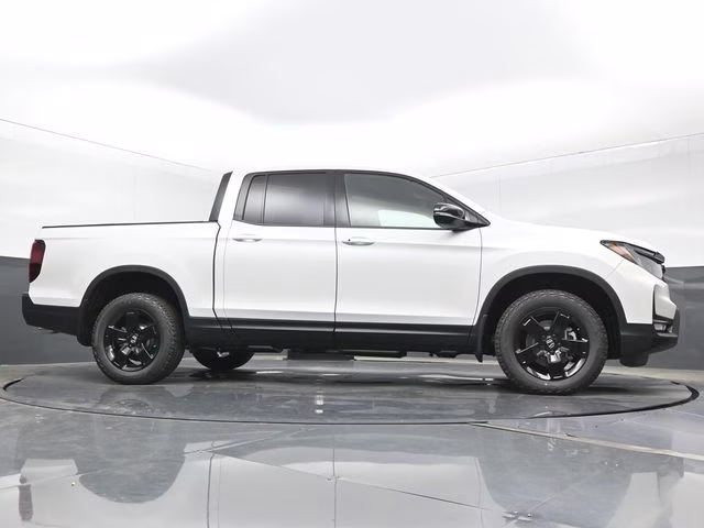 2026 Platinum White Pearl Honda Ridgeline Black Edition AWD Truck
