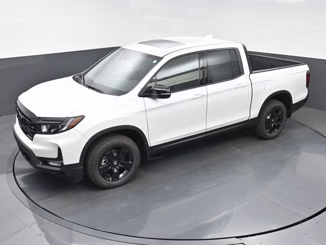 2026 Platinum White Pearl Honda Ridgeline Black Edition AWD Truck