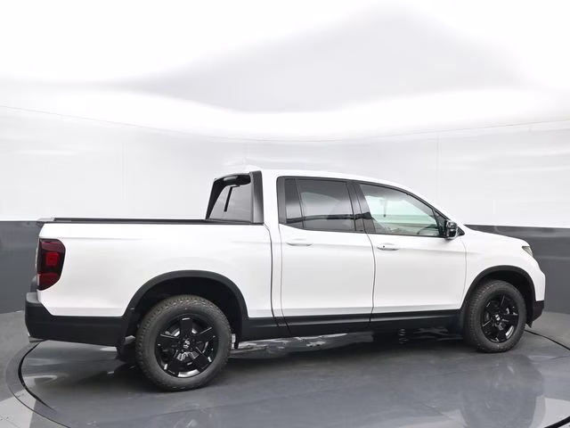 2026 Platinum White Pearl Honda Ridgeline Black Edition AWD Truck