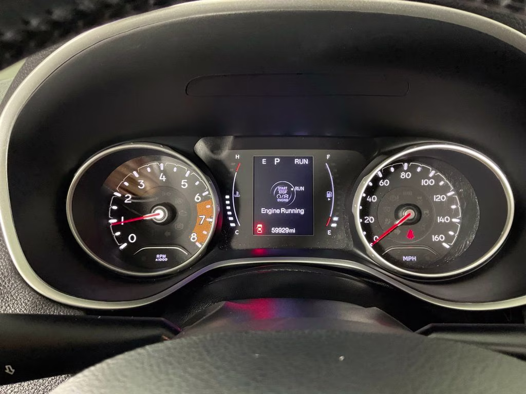 2020 Diamond Black Crystal Pearlcoat Jeep Compass Altitude FWD SUV
