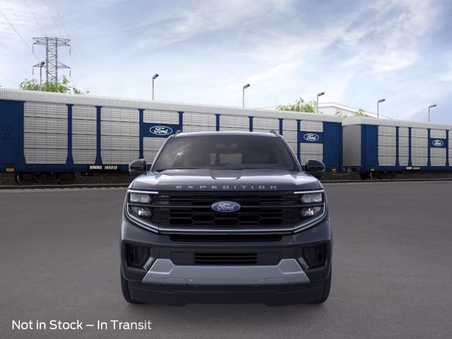 2026 Star White Metallic Tri-Coat Ford Expedition Max Platinum 4X4 SUV