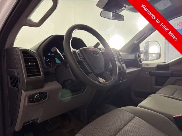 2022 Oxford White Ford Super Duty F-350 SRW XL 4X4 Truck
