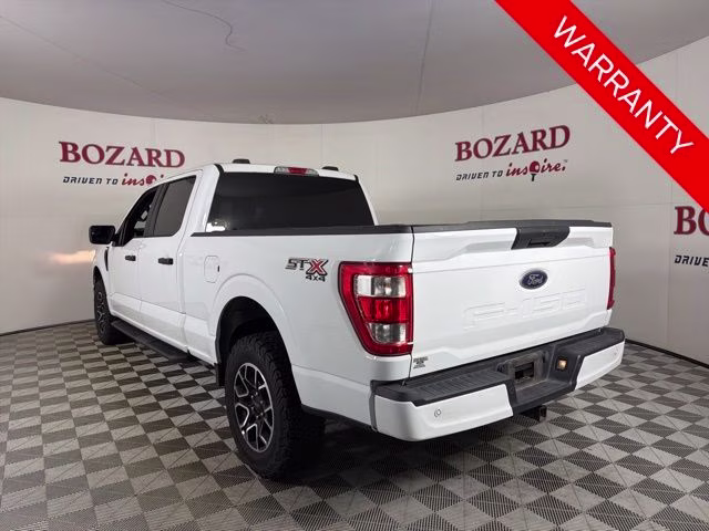 2022 Oxford White Ford F-150 XL 4X4 Truck