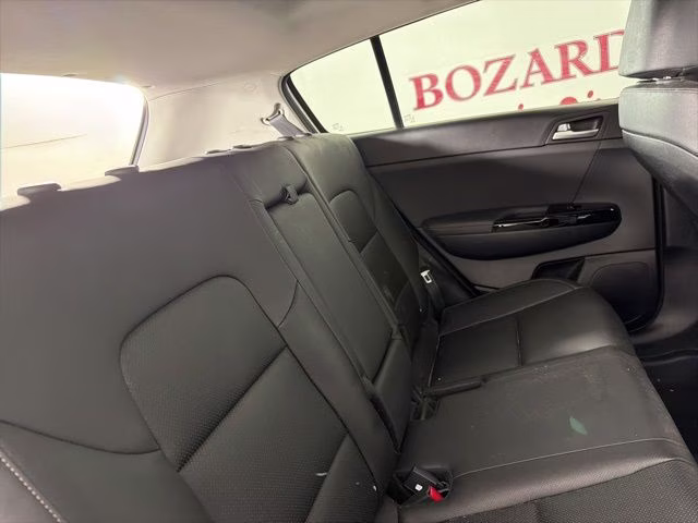 2022 Sparkling Silver Kia Sportage EX FWD SUV