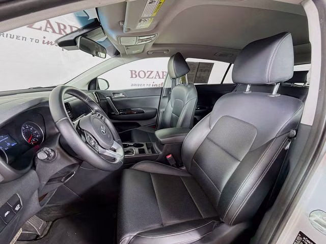 2022 Sparkling Silver Kia Sportage EX FWD SUV