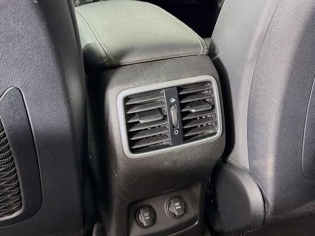 2022 Sparkling Silver Kia Sportage EX FWD SUV