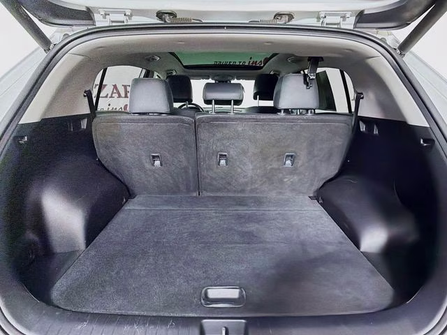 2022 Sparkling Silver Kia Sportage EX FWD SUV