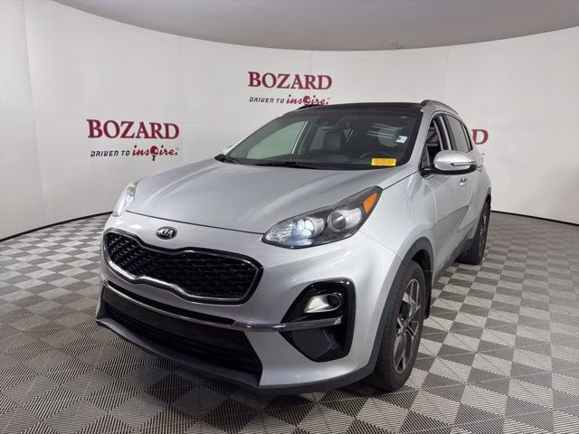 2022 Sparkling Silver Kia Sportage EX FWD SUV