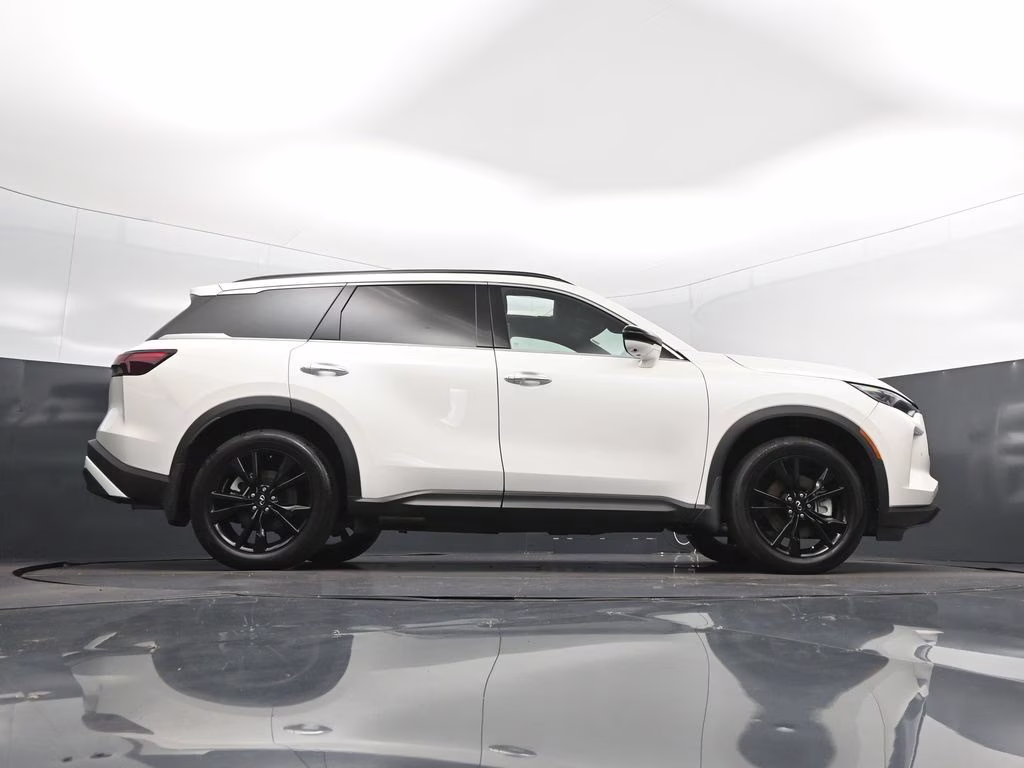 2025 Majestic INFINITI QX60 LUXE FWD SUV
