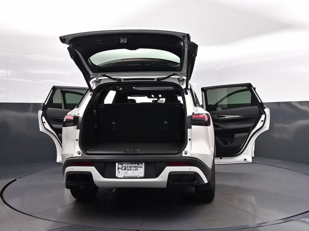 2025 Majestic INFINITI QX60 LUXE FWD SUV